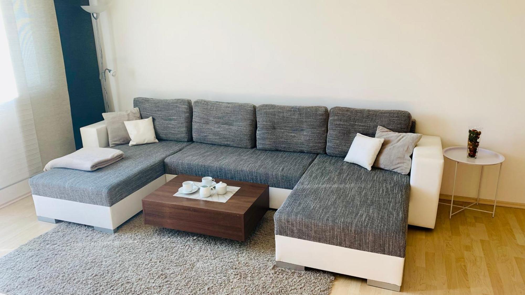 Appartement Ceskomoravska - O2 Arena *